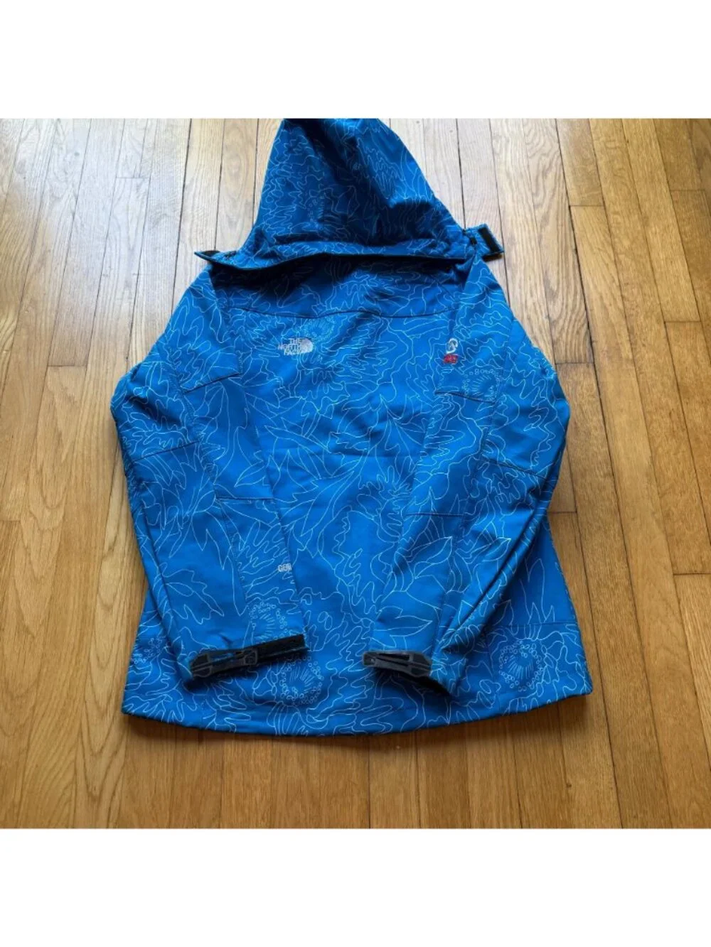 North Face Girls Youth XXL Gorpcore Blue Floral Summit Series Hooded Jacket